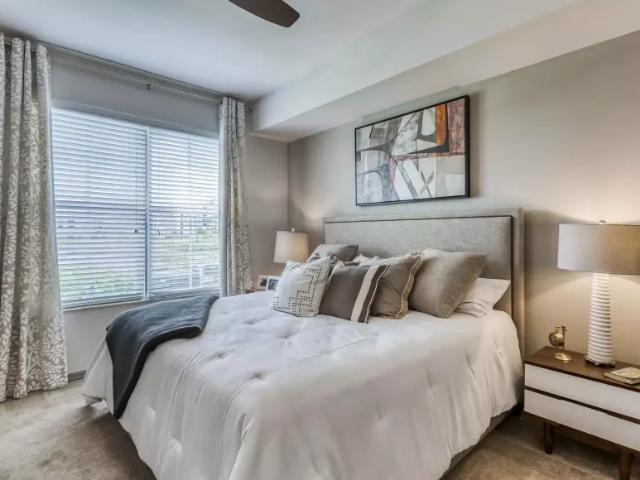 Room for rent in Florida