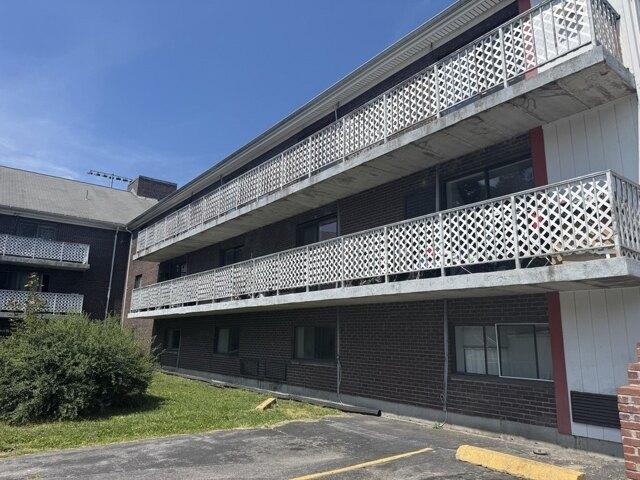 Condo for sale in Framingham, Middlesex County