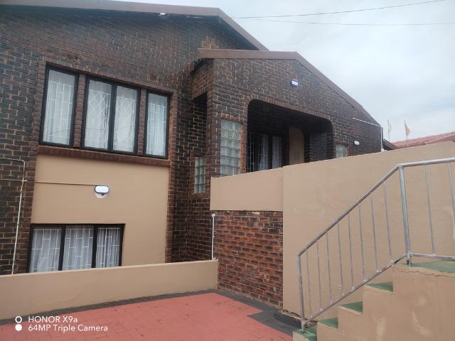 House for rent in Seaview, Kwazulu-natal