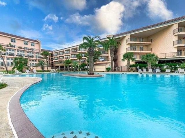 Condo for sale in Galveston, Texas