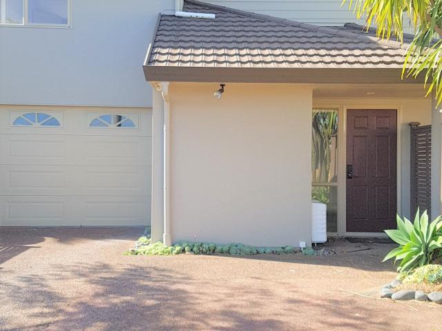 House for rent in Paremoremo