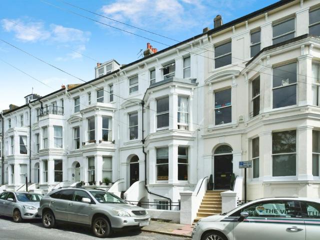 Flat for sale in Kemptown, Brighton & Hove