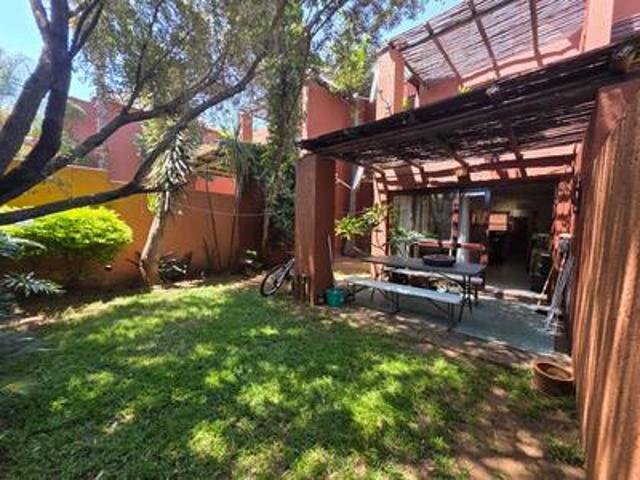 Apartment for sale in Alexandra, Gauteng
