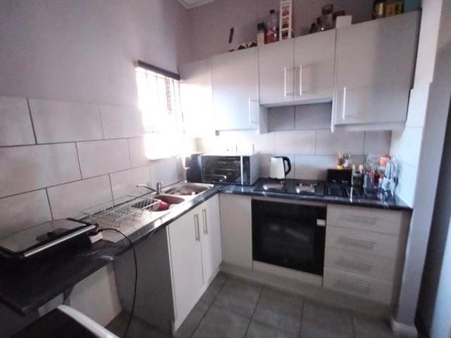 Property for rent in Cape Town, Western Cape