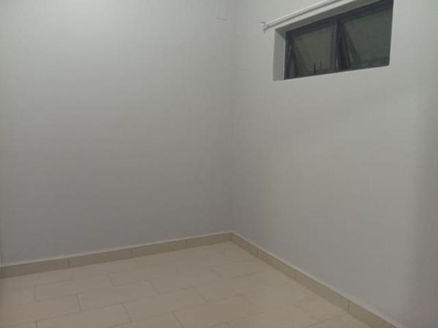 Property for rent in Seaview, Kwazulu-natal