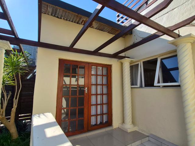 House for rent in Seaview, Kwazulu-natal