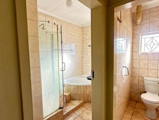 Property for rent in Waterkloof, Gauteng