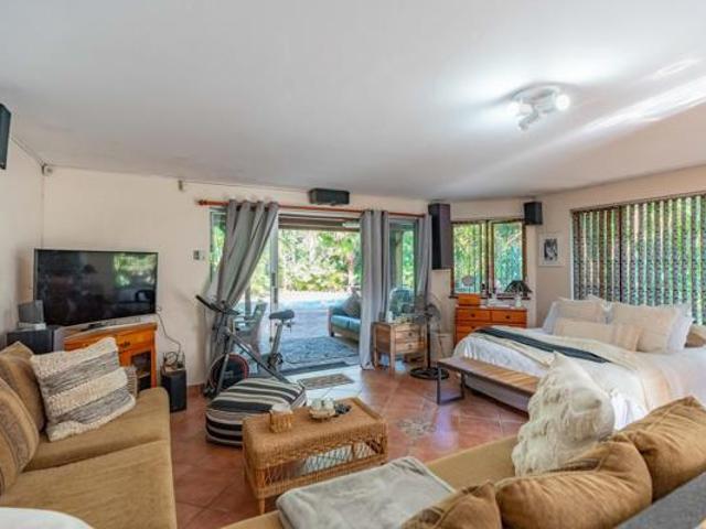 Property for rent in Seaview, Kwazulu-natal