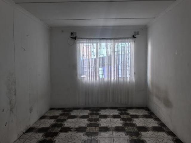 Property for rent in Seaview, Kwazulu-natal