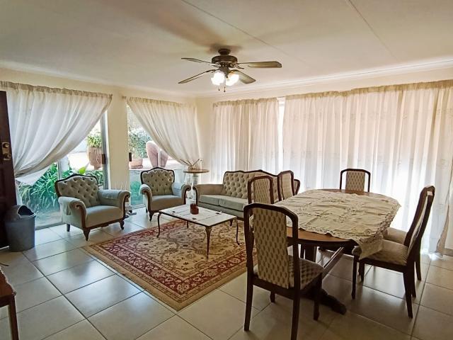 House for rent in Waterkloof, Gauteng