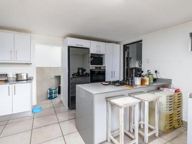 Property for rent in Cape Town, Western Cape