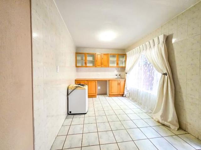 Property for rent in Waterkloof, Gauteng