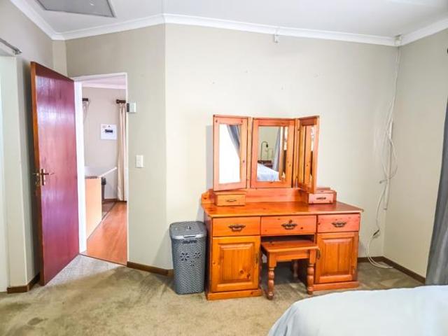 Property for rent in Waterkloof, Gauteng