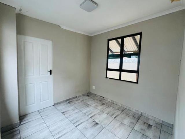 Property for rent in Seaview, Kwazulu-natal