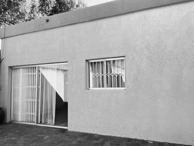 House for rent in Vosloorus, Gauteng