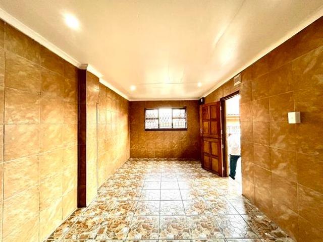 Property for rent in Seaview, Kwazulu-natal