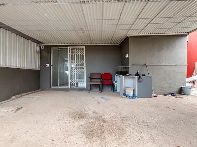 Property for rent in Seaview, Kwazulu-natal