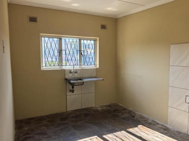 Property for rent in Seaview, Kwazulu-natal