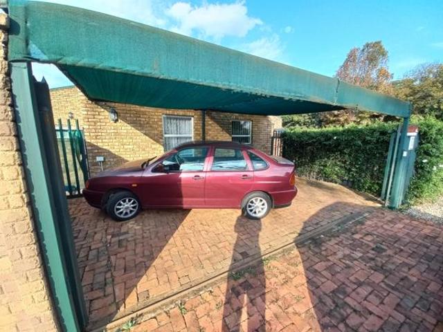 Property for rent in Waterkloof, Gauteng