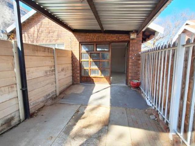 Property for rent in Lejweleputswa, Free State