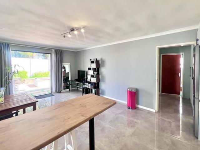 Property for rent in Cape Town, Western Cape