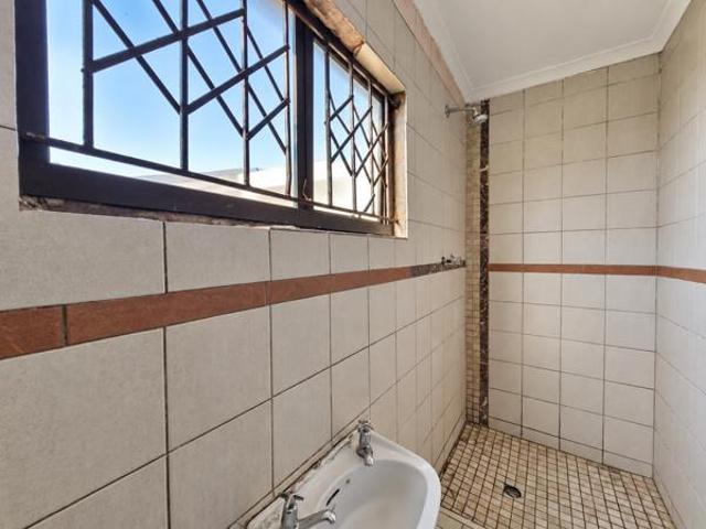 Property for rent in Seaview, Kwazulu-natal
