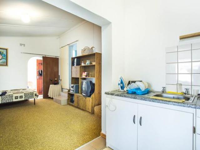 Property for rent in Oudtshoorn Local Municipality, Garden Route District Municipality