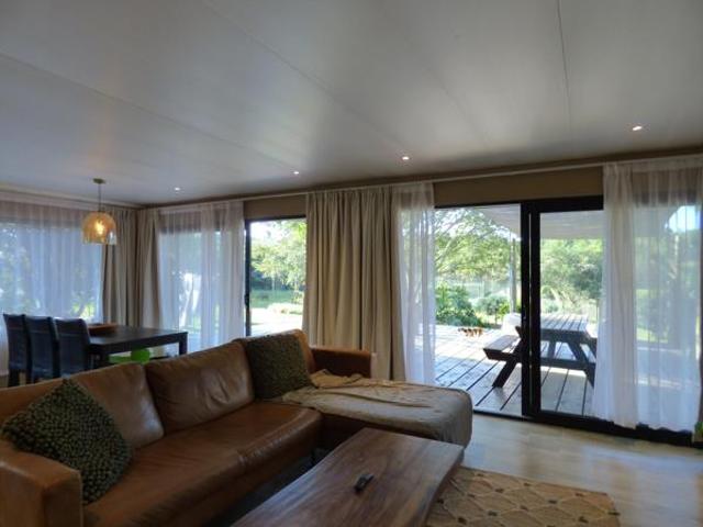 Property for rent in Bushmans River Mouth, Eastern Cape