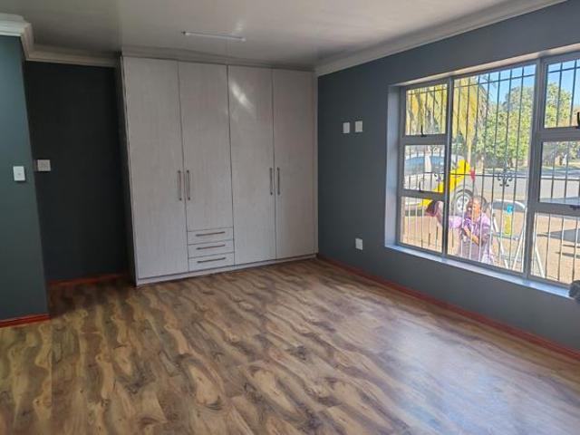 Property for rent in Cape Town, Western Cape