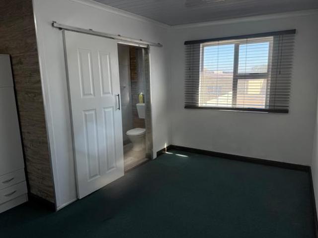 Property for rent in Cape Town, Western Cape