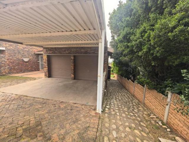 Property for rent in Cape St Francis, Eastern Cape