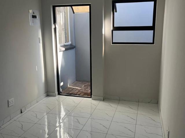 House for rent in Vosloorus, Gauteng