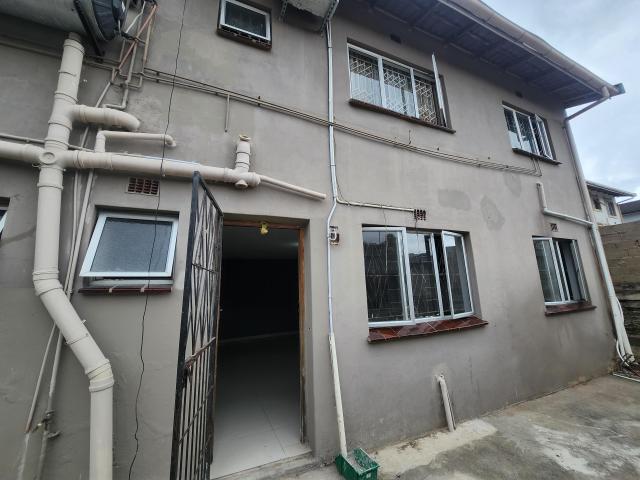 House for rent in Chatsworth, Kwazulu-natal