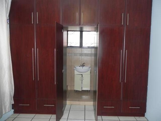 Property for rent in Seaview, Kwazulu-natal