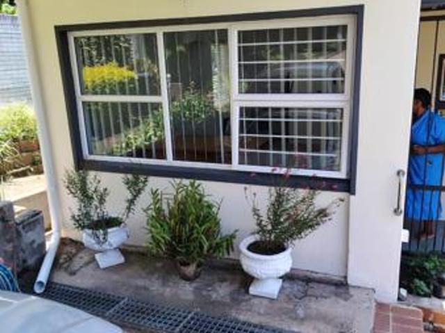 Property for rent in Seaview, Kwazulu-natal