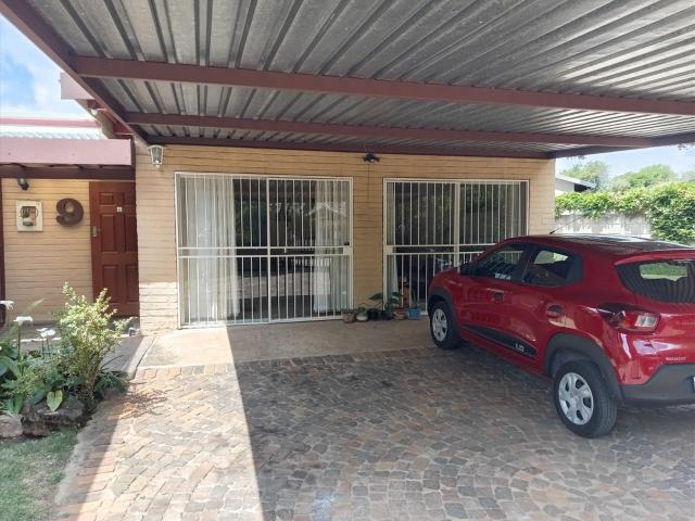 Apartment for rent in Aston Manor, Kempton Park