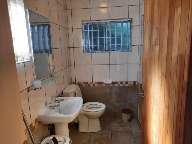 House for rent in Brackenhurst