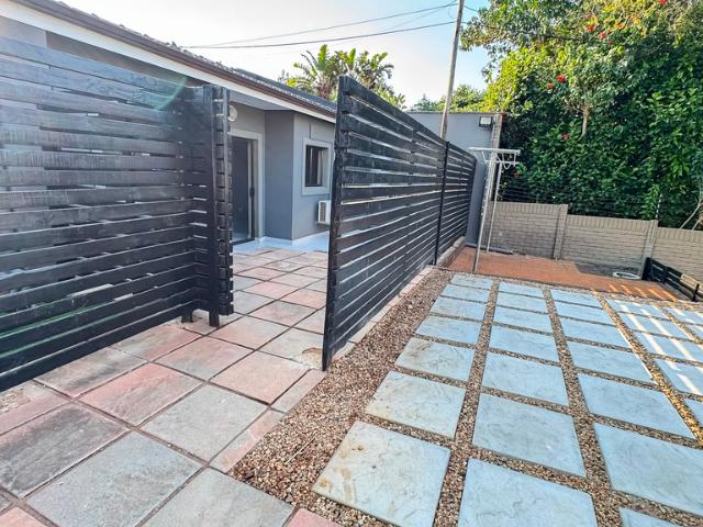 Apartment for rent in Durban North, Kwazulu-natal