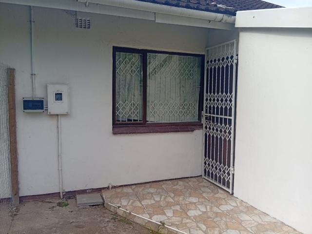 House for rent in Queensburgh