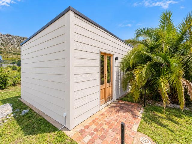 House for rent in Pringle Bay, Overstrand Local Municipality