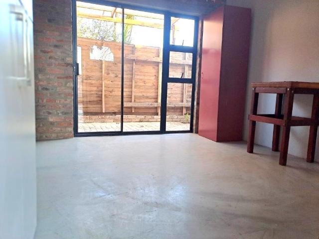 House for rent in Seaview, Kwazulu-natal