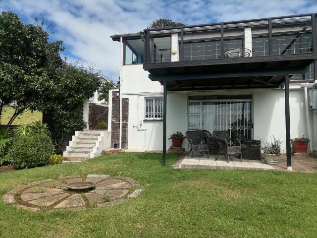 Apartment for rent in Beverley Hills, Durban