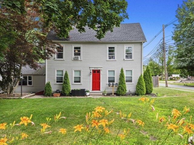 Condo for sale in Georgetown, Massachusetts
