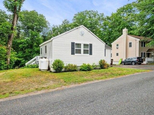 House for sale in Georgetown, Massachusetts