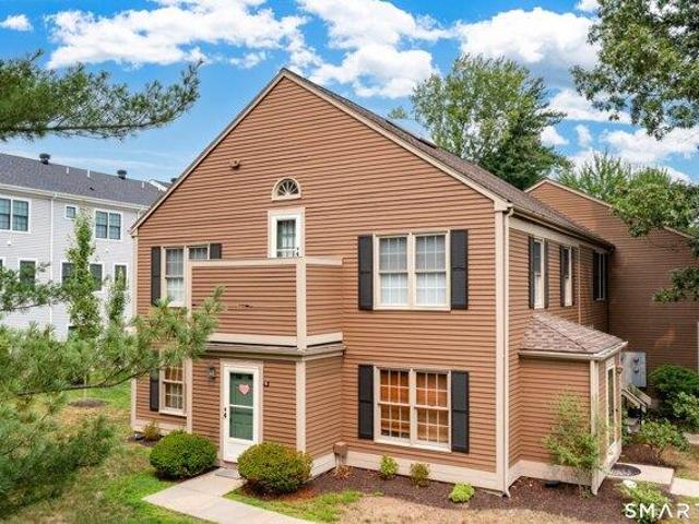 House for sale in Glastonbury, Connecticut