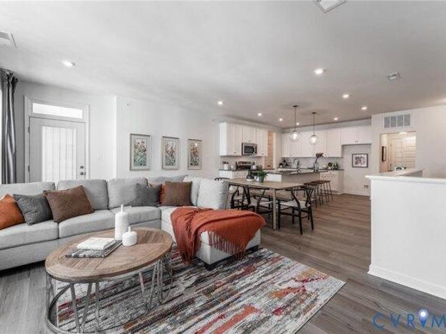 Condo for sale in Virginia