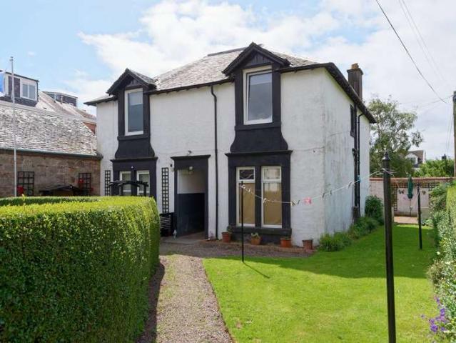 Flat for sale in Helensburgh, Scotland