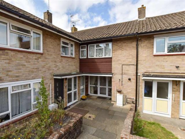 Flat for sale in Glynde, West Sussex