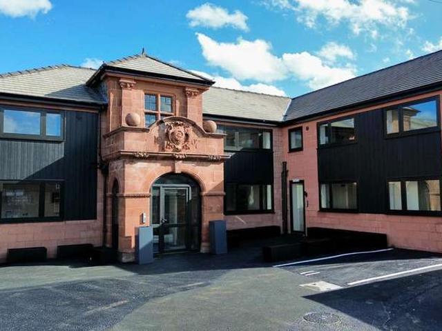 Flat for sale in Bollinbrook, Macclesfield