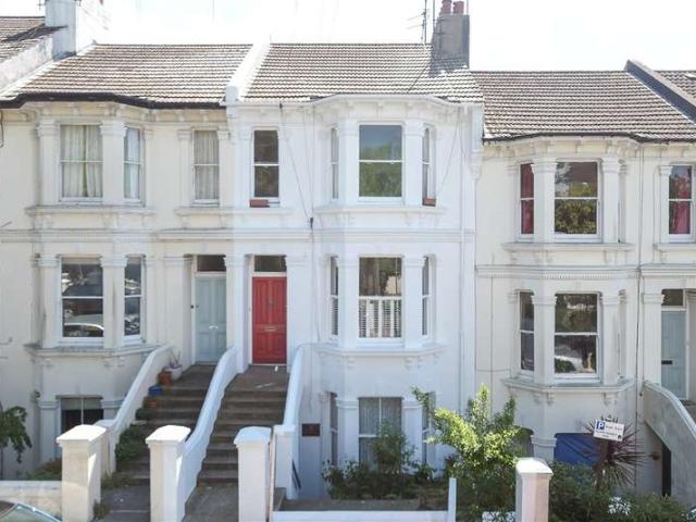 Flat for sale in Round Hill, Brighton & Hove